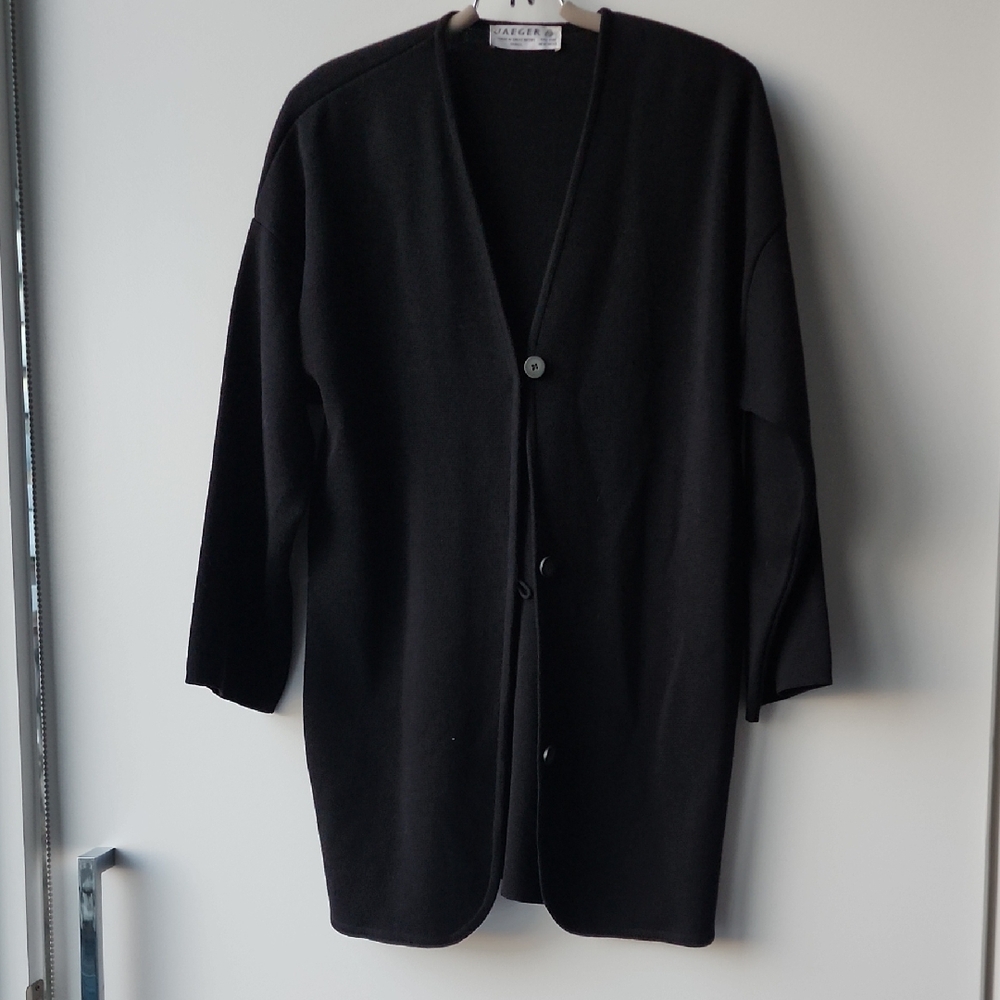 Vintage Jaeger 100% Pure New Wool Oversized Heavy Button Knit Cardigan